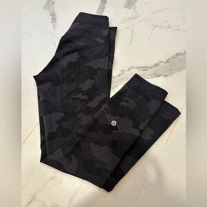 Lululemon Leggings - size 4